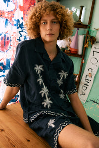 Short-Sleeve Shirt · Veloso Palm Appliqué Shirt