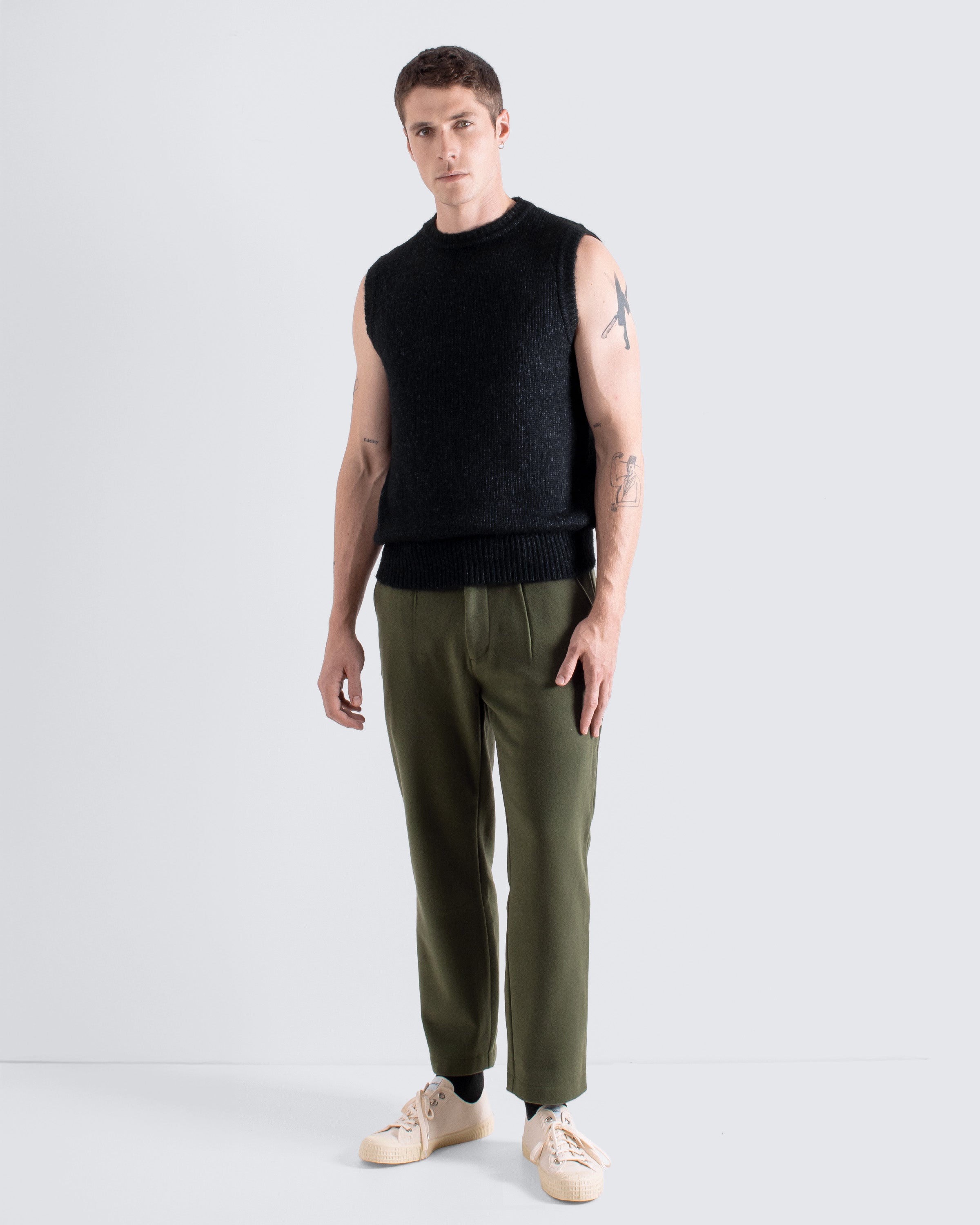 Jards Knit Vest Dark Grey | Brushed Texture Vest – Far Afield