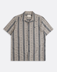 Short-Sleeve Shirt · Selleck Stereo Stripe Shirt {{ color }}